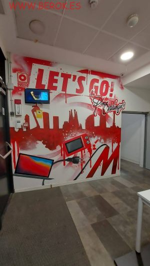 Graffiti Interior Mediamarkt Lets Go Decoracion 300x100000